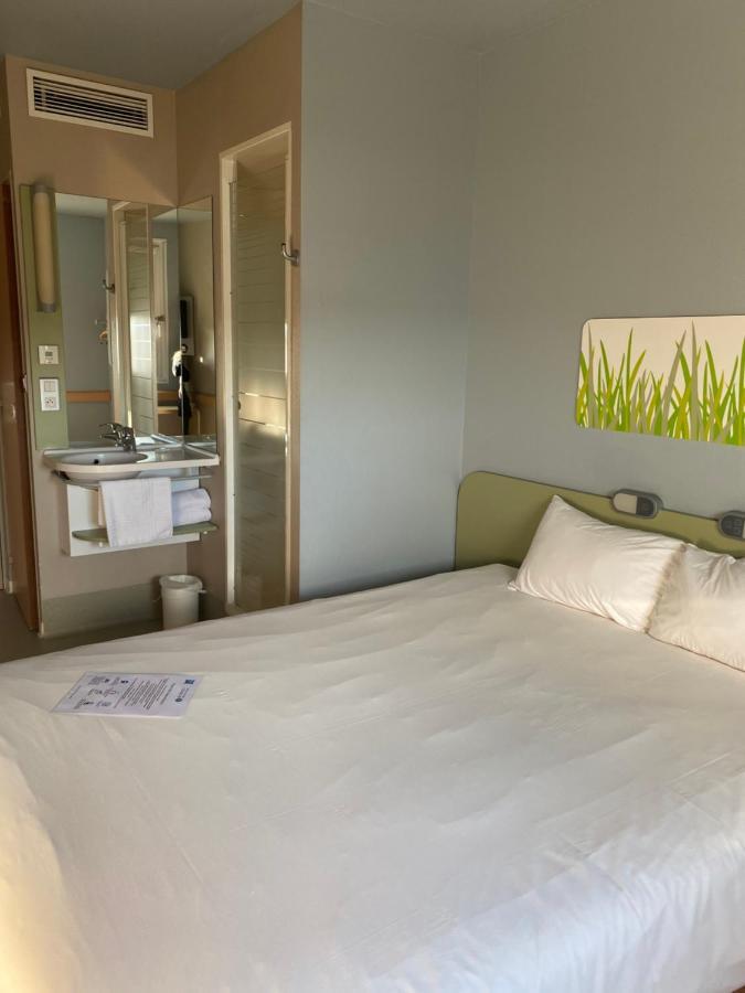 Ibis Budget Verdun Bagian luar foto