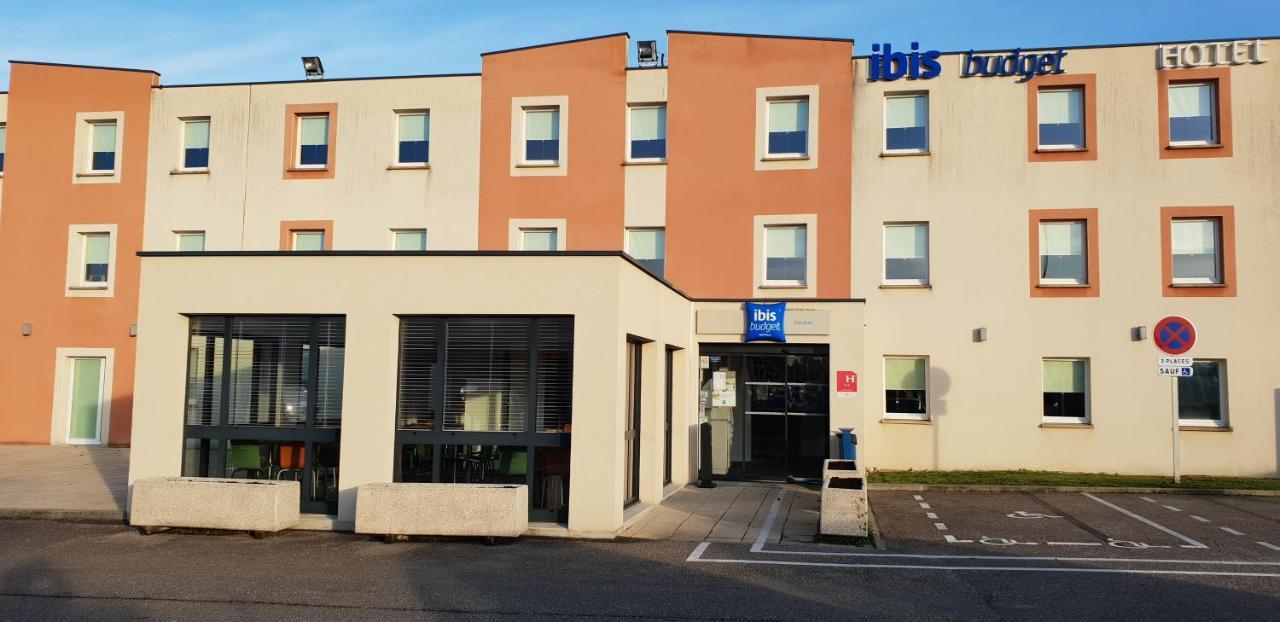 Ibis Budget Verdun Bagian luar foto