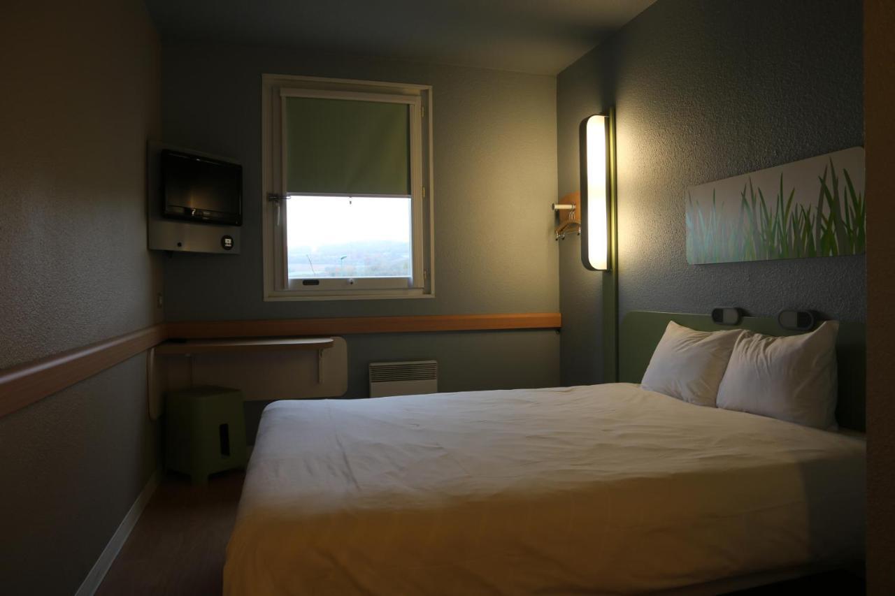 Ibis Budget Verdun Bagian luar foto